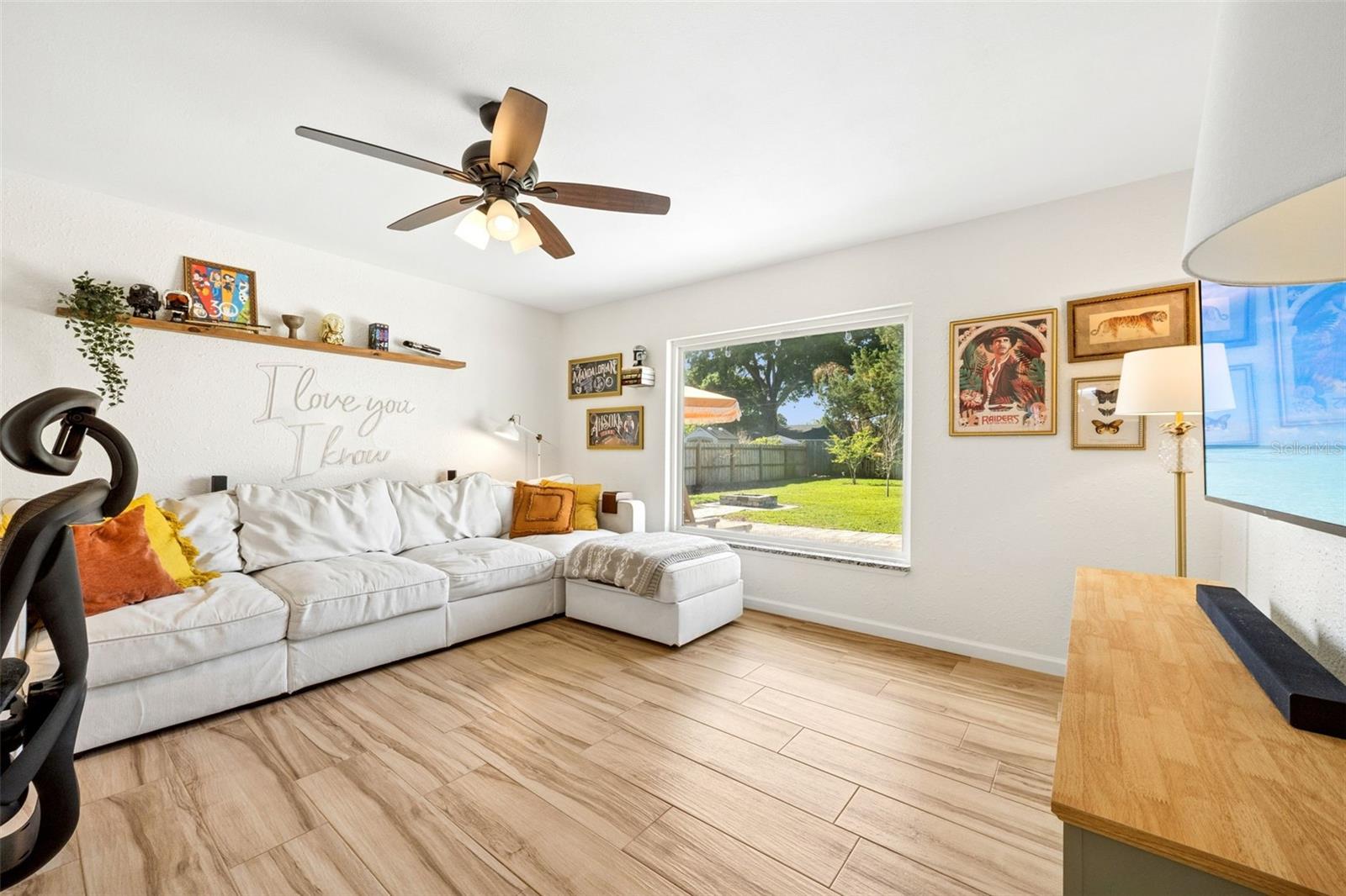 Image 8 of 52 For 1004 Cathy Drive