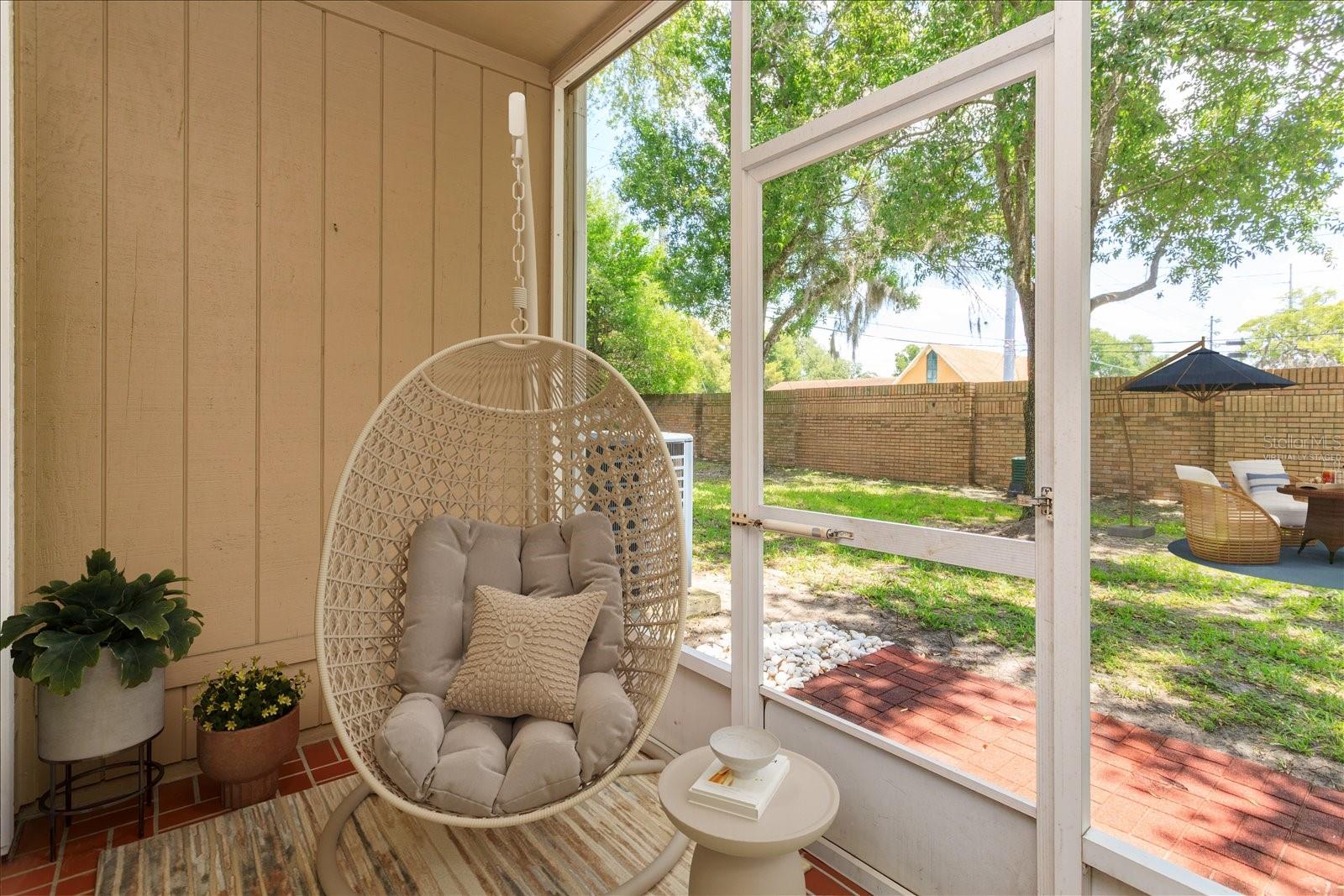 Image 32 of 75 For 671 Post Oak Circle 107