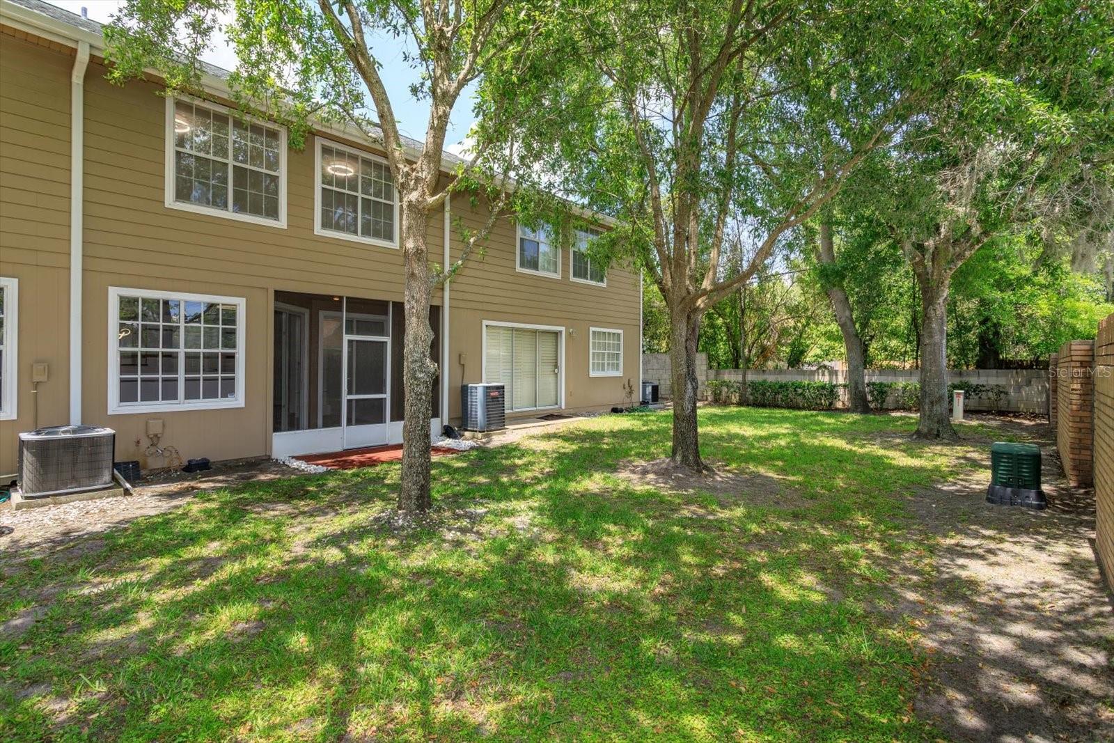 Image 38 of 75 For 671 Post Oak Circle 107