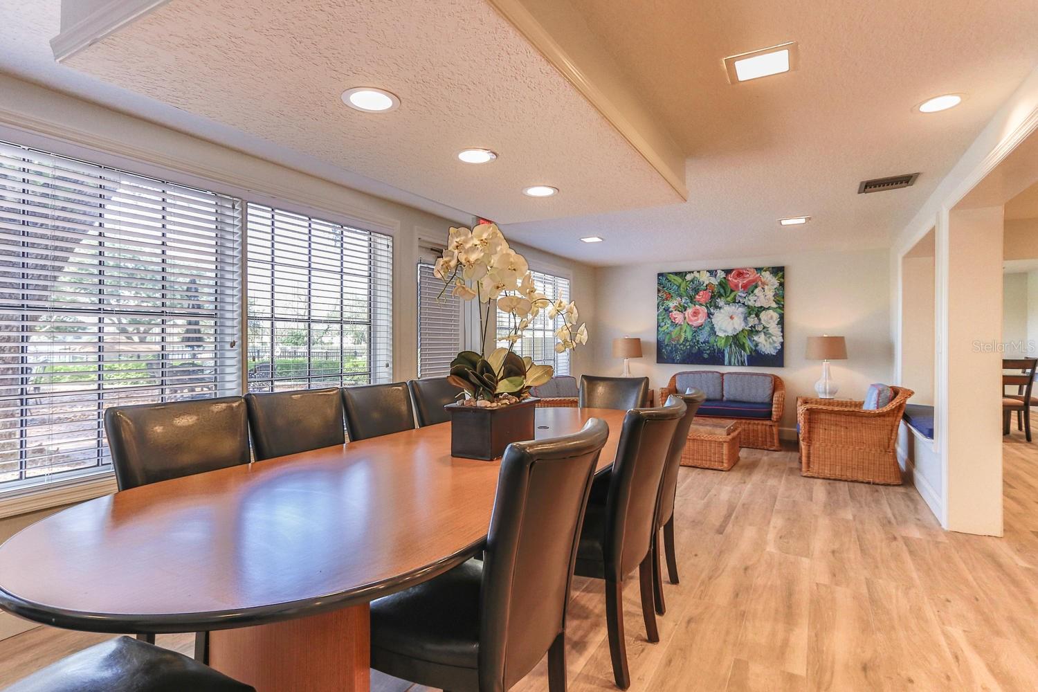 Image 45 of 75 For 671 Post Oak Circle 107