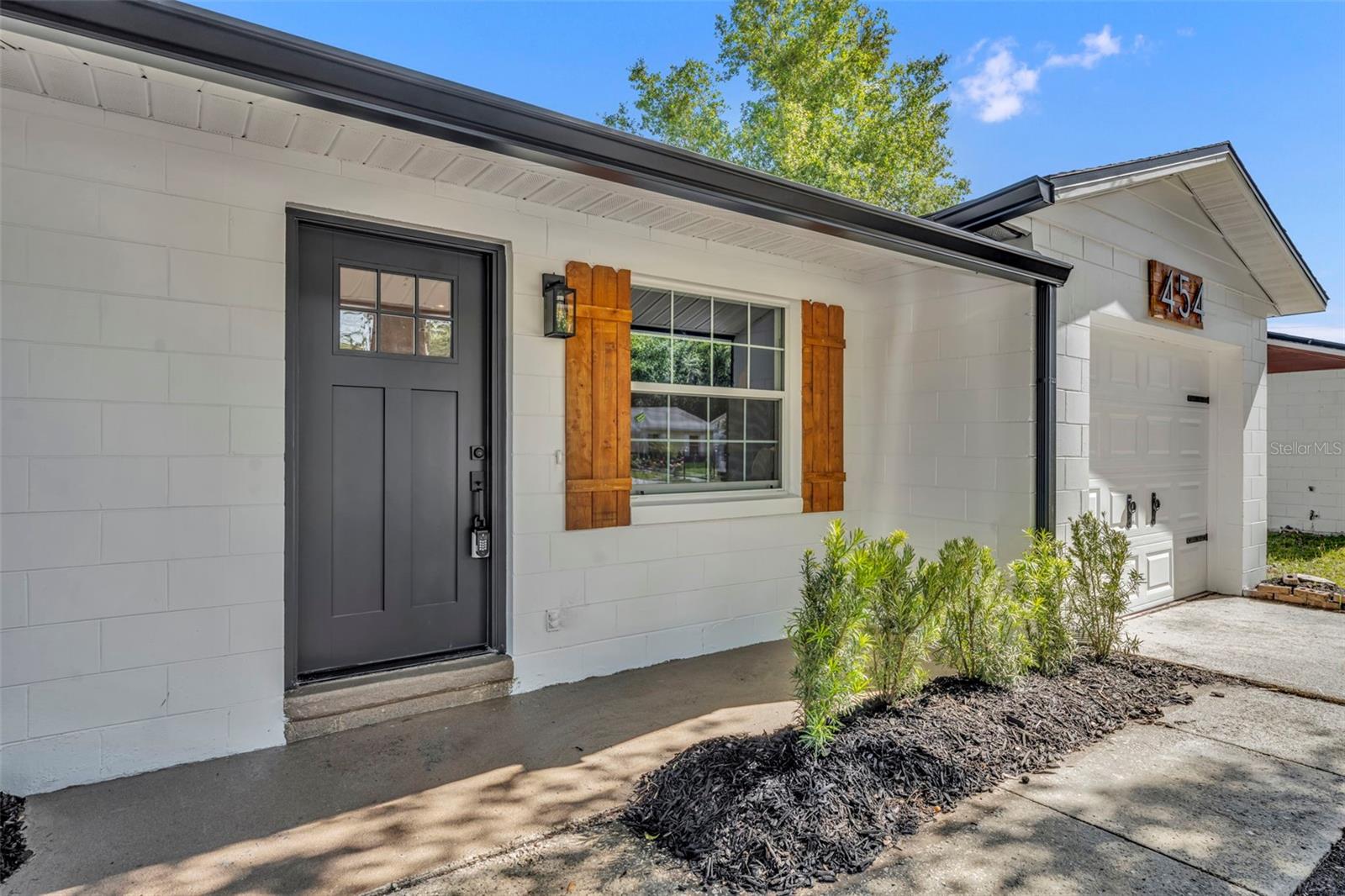 Image 3 of 29 For 454 Springwood Court