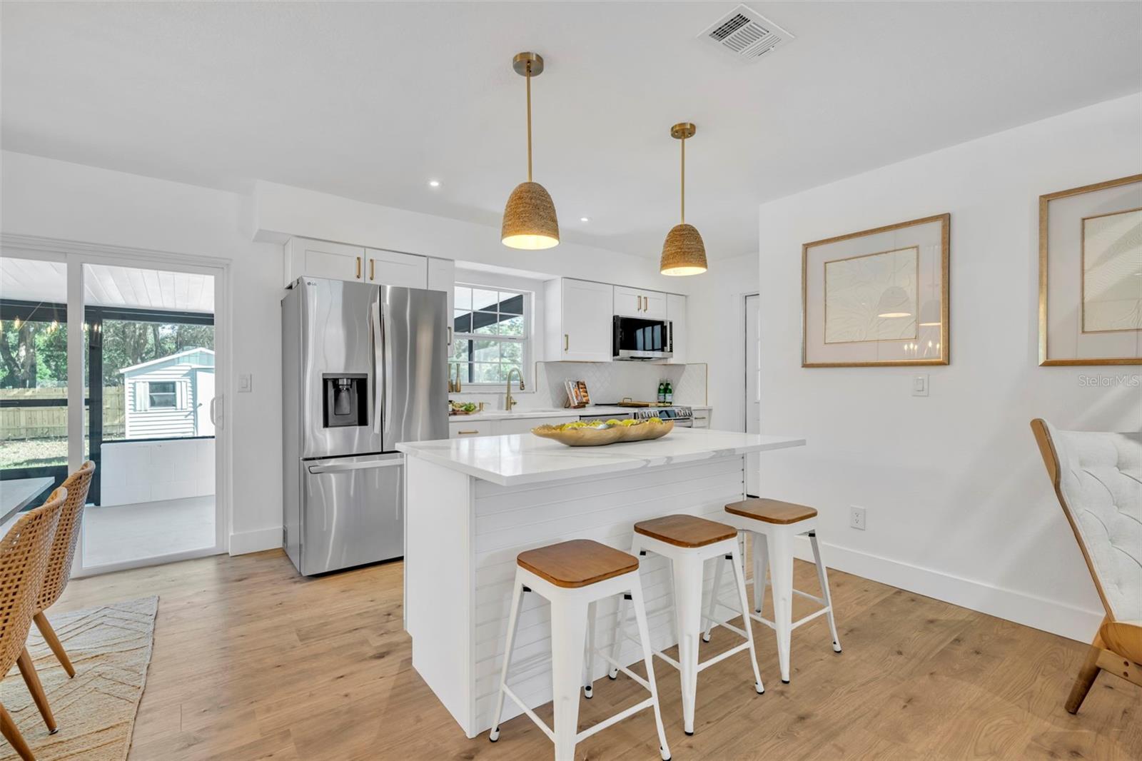 Image 8 of 29 For 454 Springwood Court