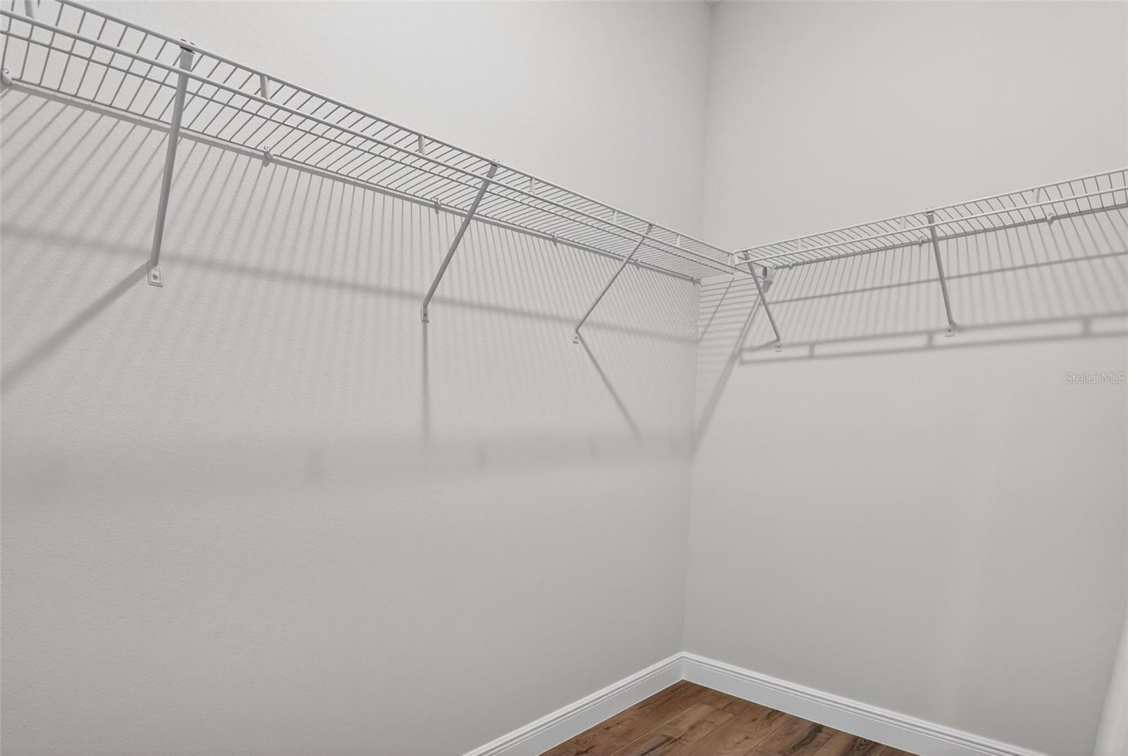 Listing photo id 17 for 1243 Shady Lane