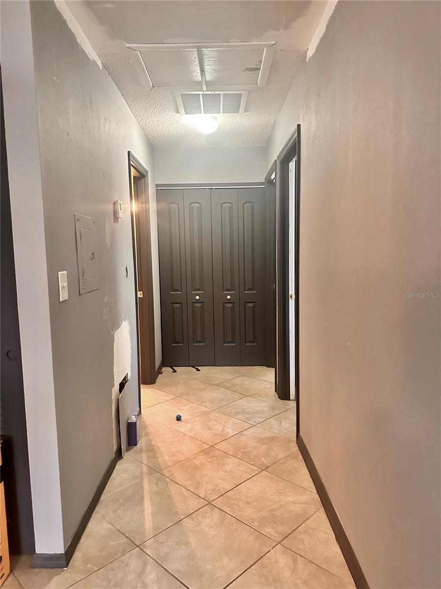 Image 5 of 14 For 2938 Clark Road 203