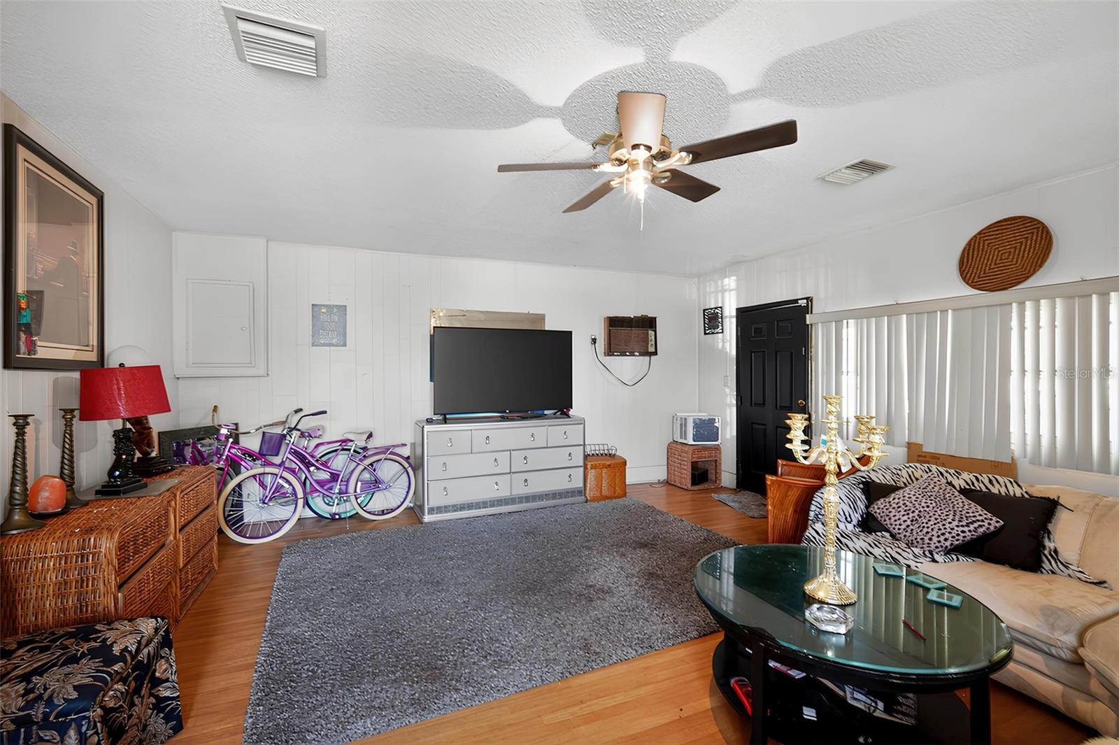 Image 13 of 34 For 1803 Wilkins Avenue