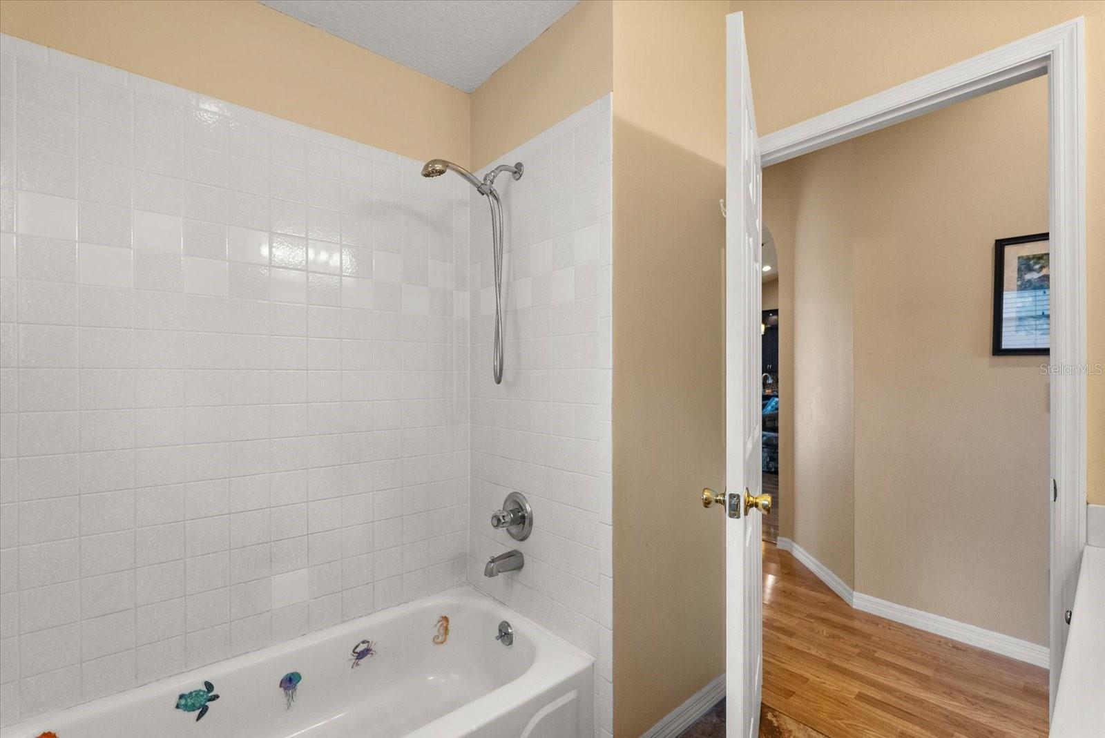 Image 21 of 34 For 3377 Sterling Lake Circle