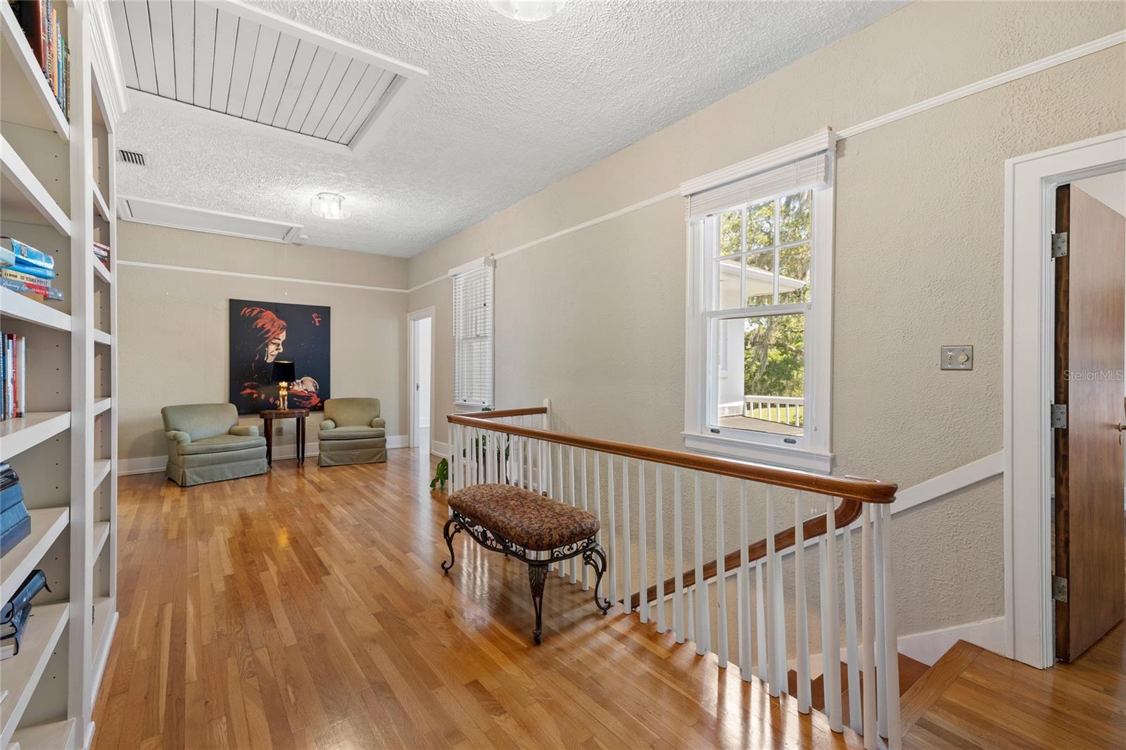 Image 25 of 87 For 405 15th Avenue