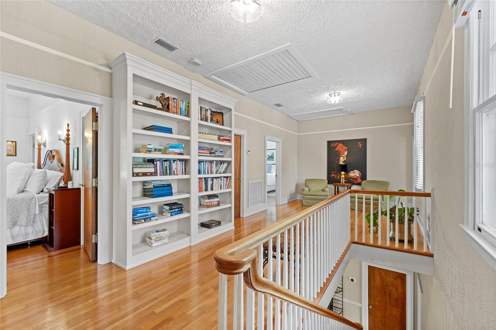 Image 26 of 87 For 405 15th Avenue