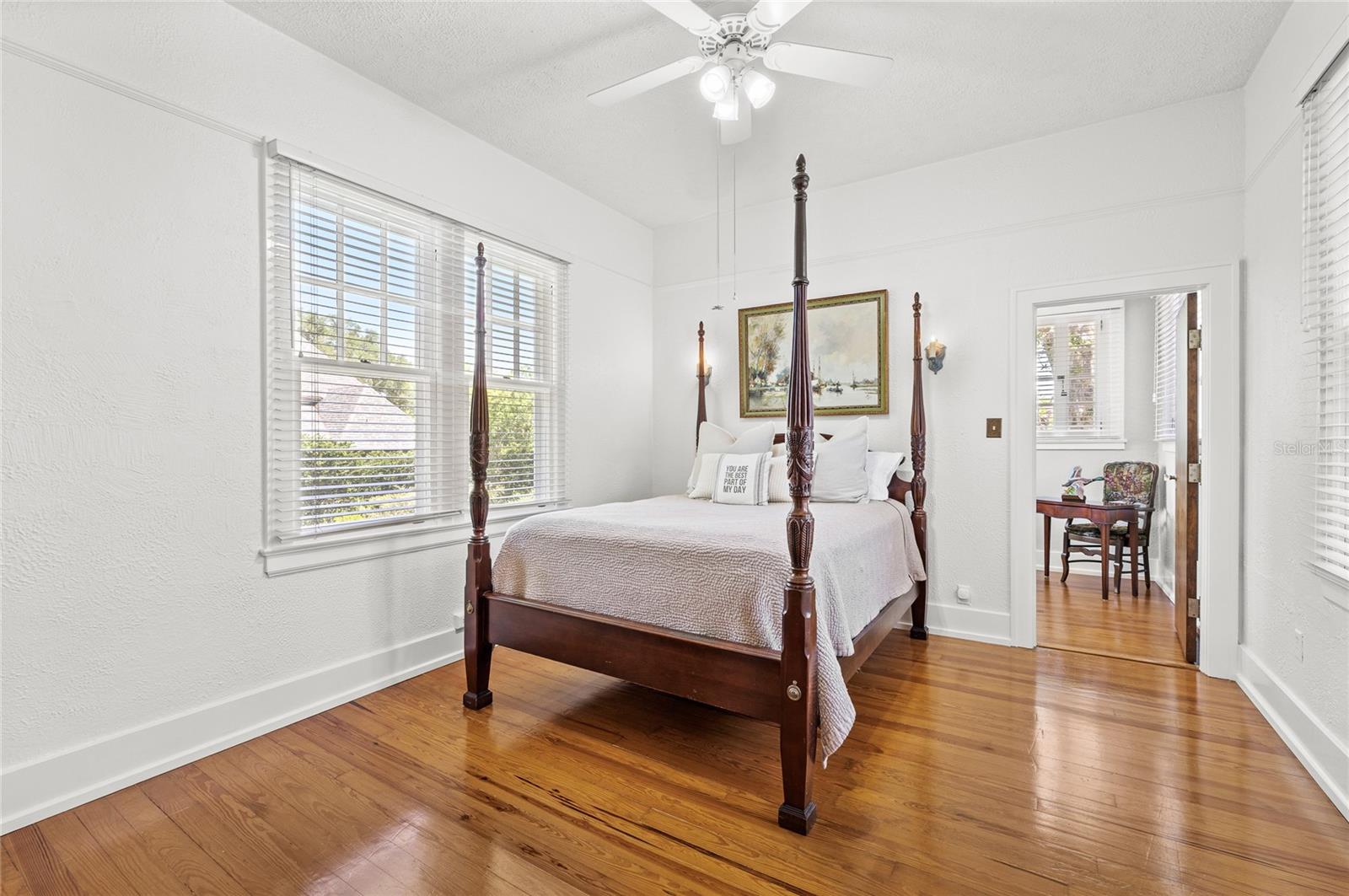 Image 37 of 87 For 405 15th Avenue