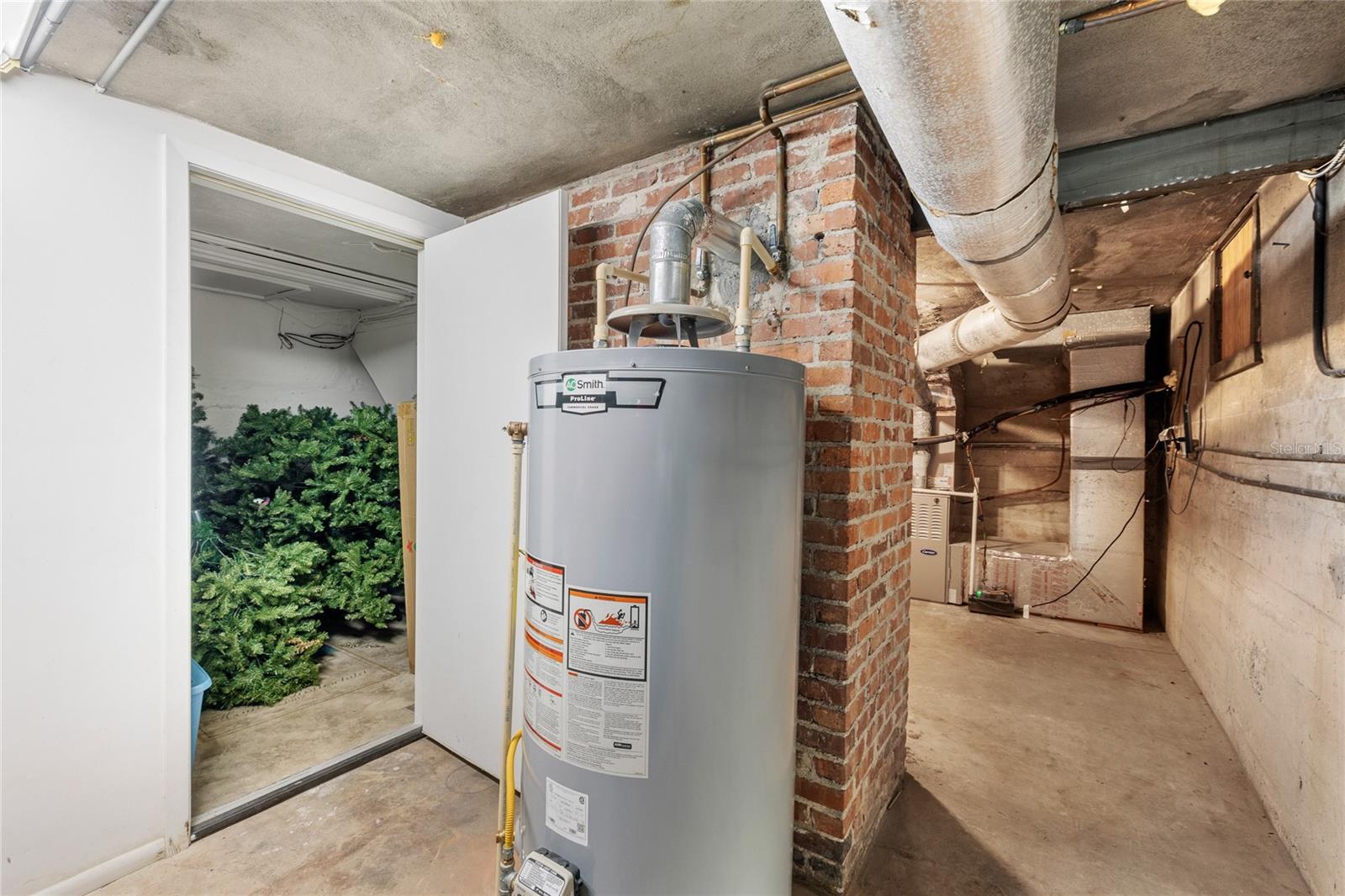 Image 45 of 87 For 405 15th Avenue