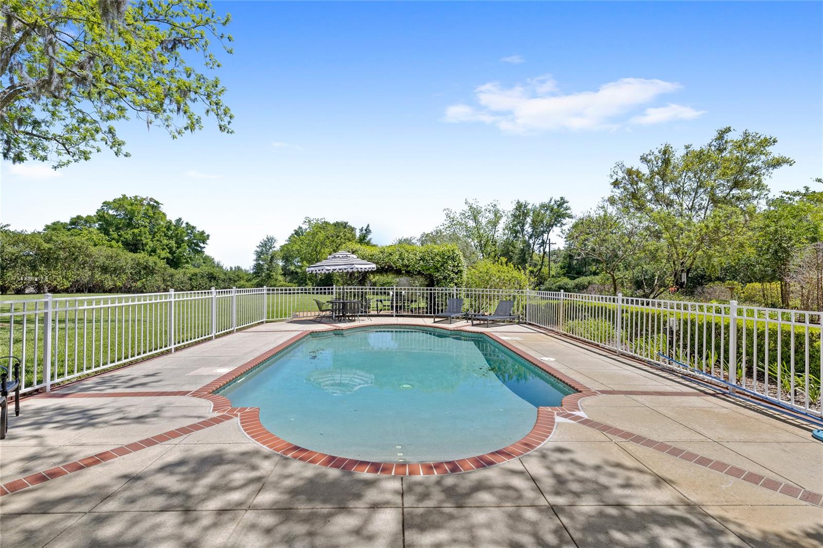 Image 50 of 87 For 405 15th Avenue