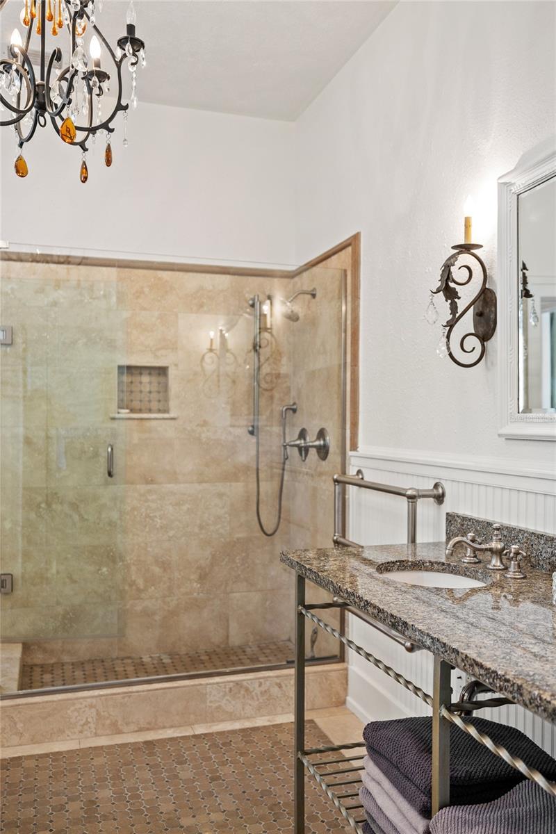 Image 77 of 87 For 405 15th Avenue