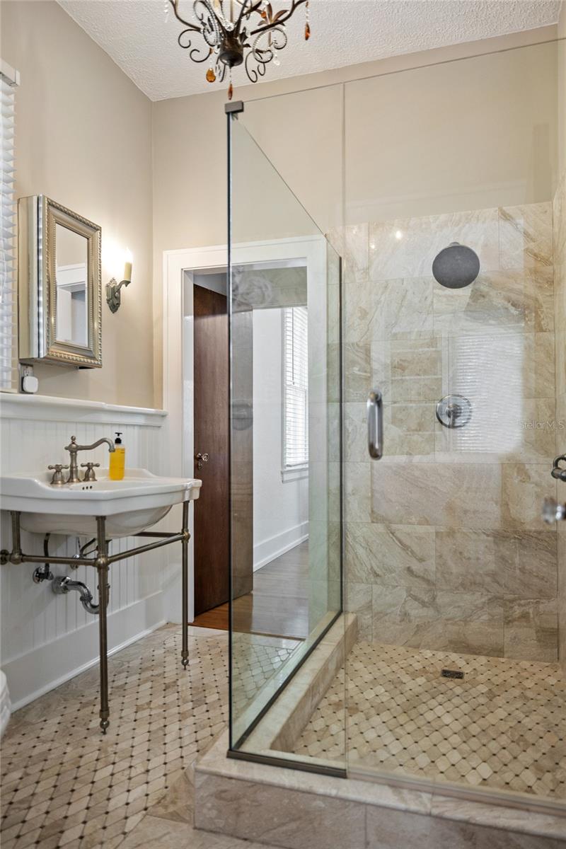 Image 78 of 87 For 405 15th Avenue