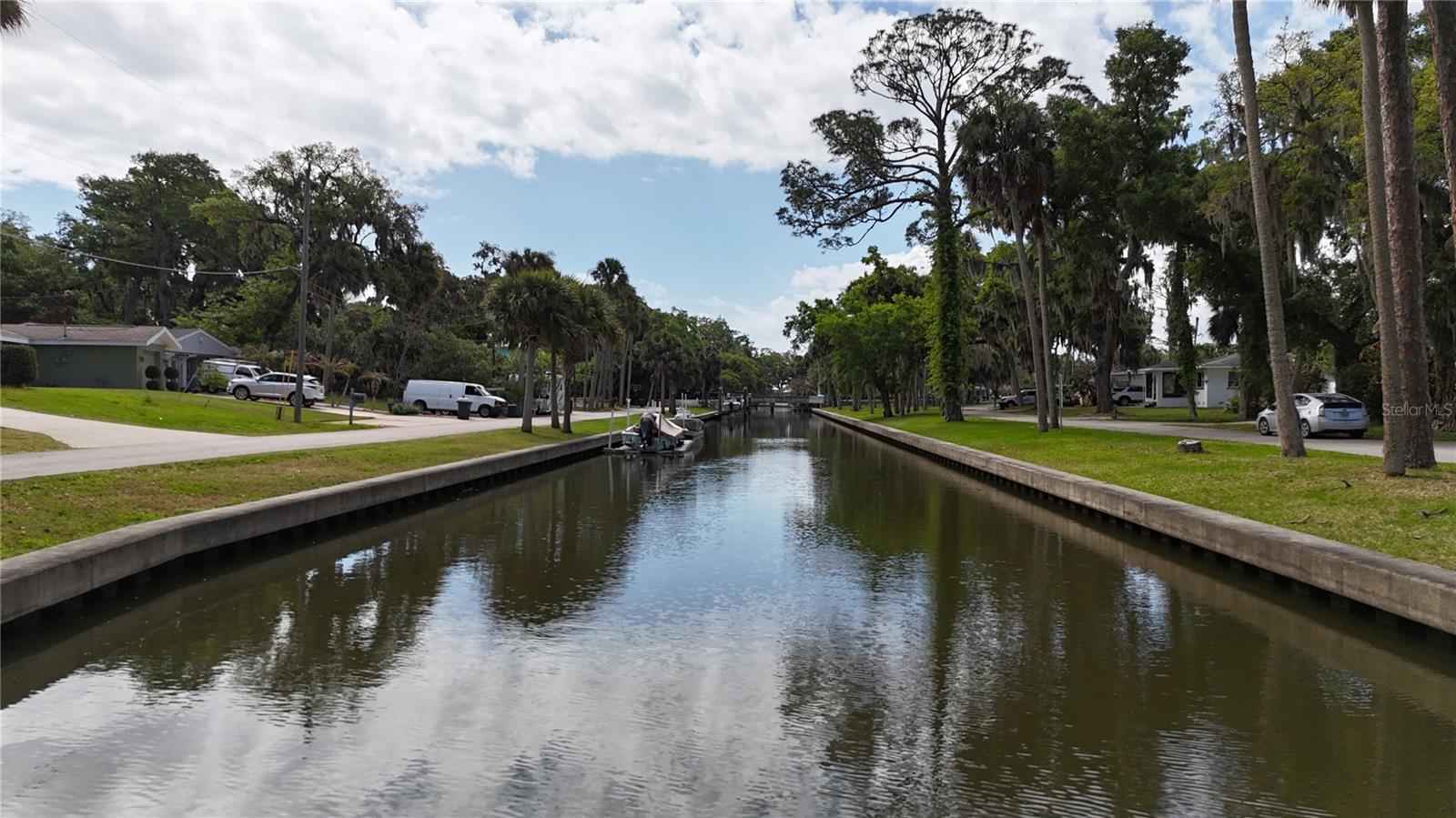 Image 2 of 31 For 96 Bayshore Drive