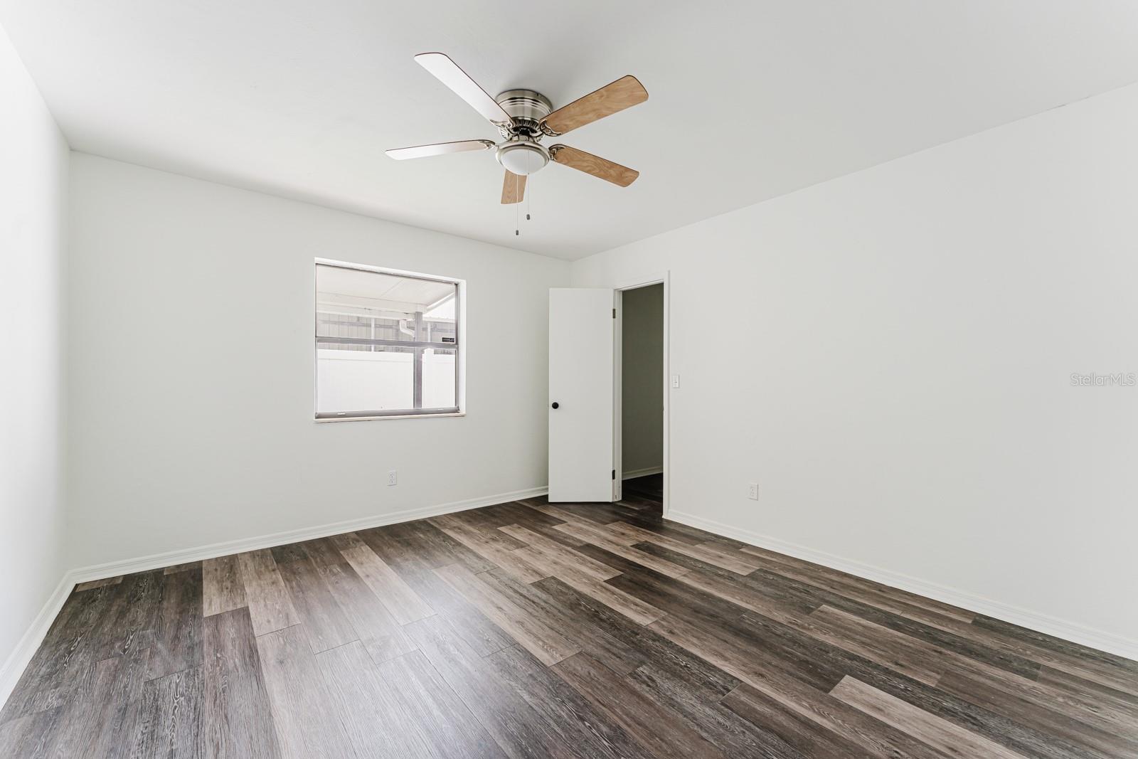 Image 29 of 31 For 96 Bayshore Drive