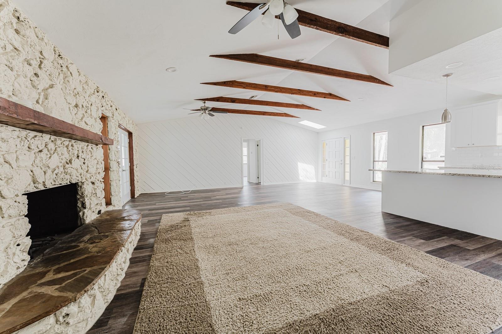 Image 5 of 31 For 96 Bayshore Drive