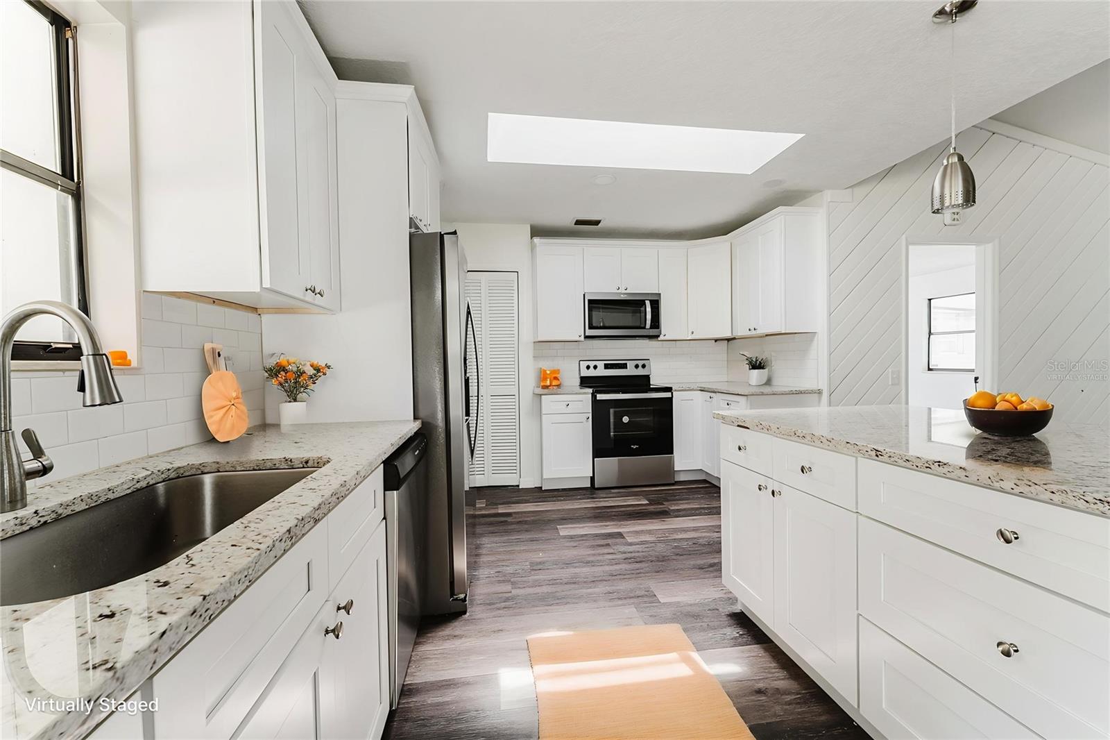 Image 6 of 31 For 96 Bayshore Drive