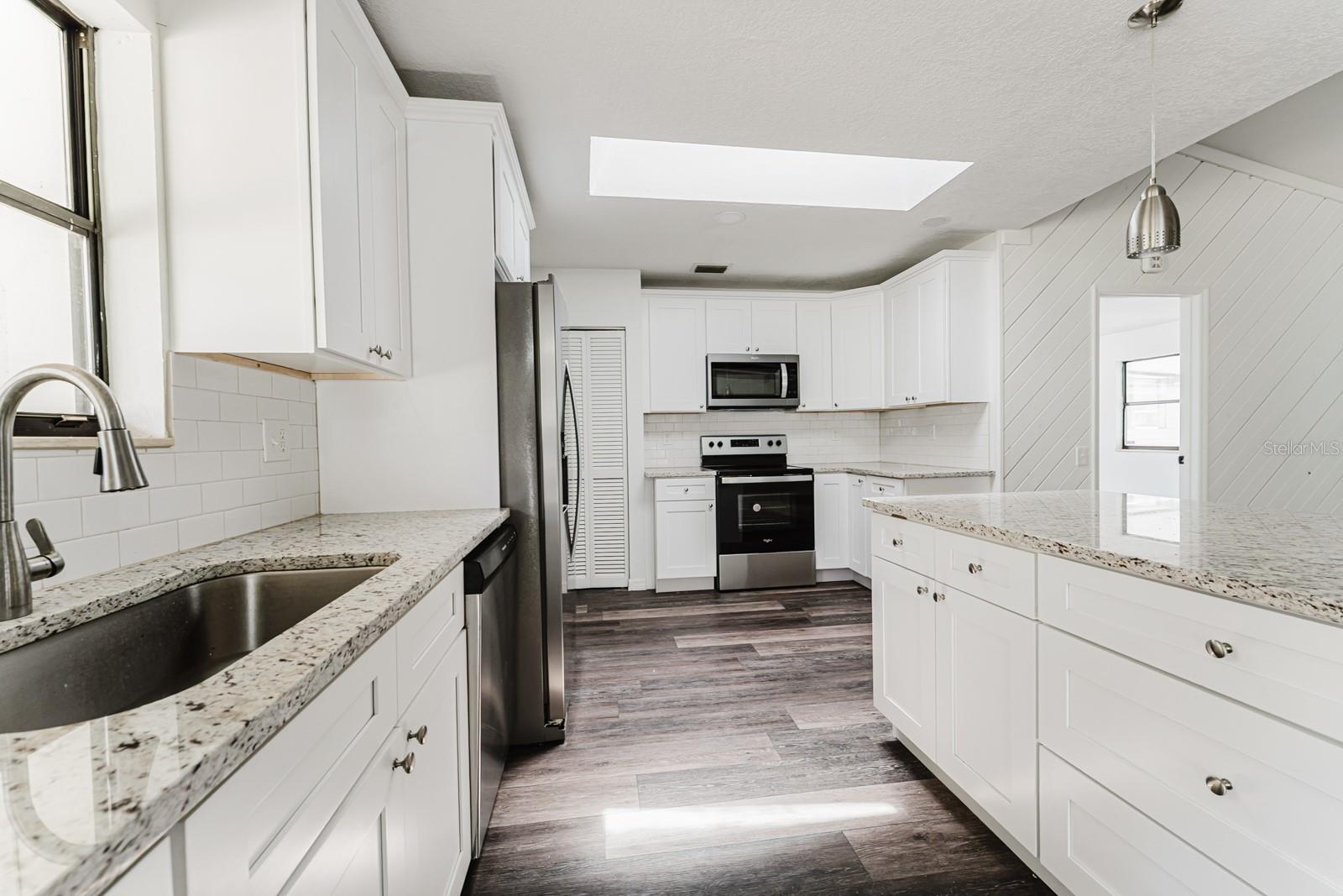 Image 7 of 31 For 96 Bayshore Drive