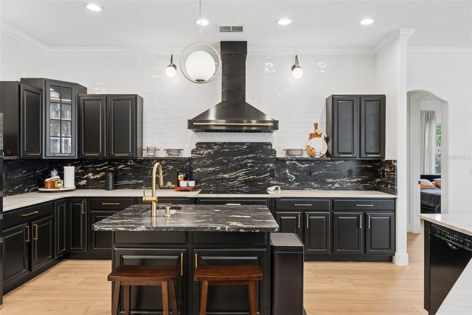 Image 12 of 57 For 5825 Oxford Moor Boulevard