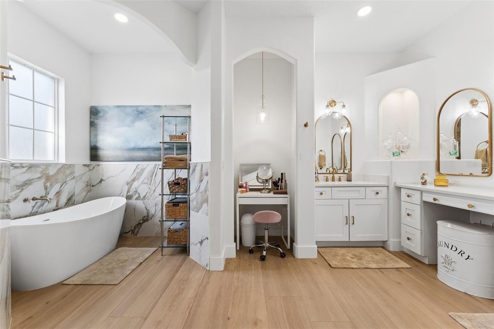 Image 23 of 57 For 5825 Oxford Moor Boulevard