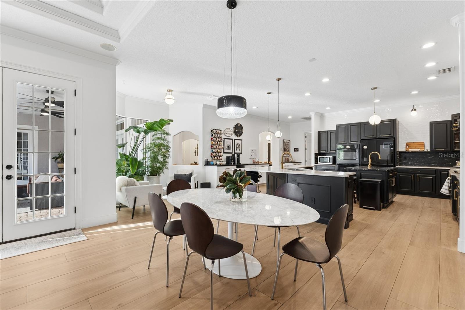 Image 8 of 57 For 5825 Oxford Moor Boulevard