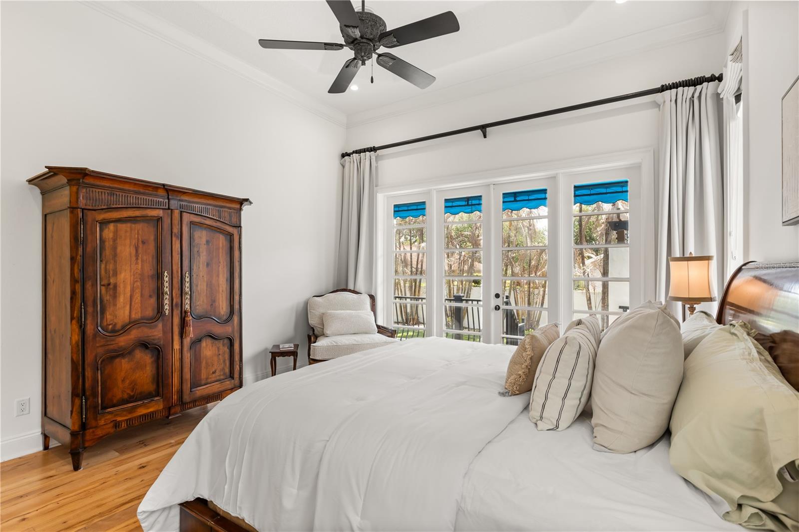 Image 33 of 55 For 1398 Grove Terrace