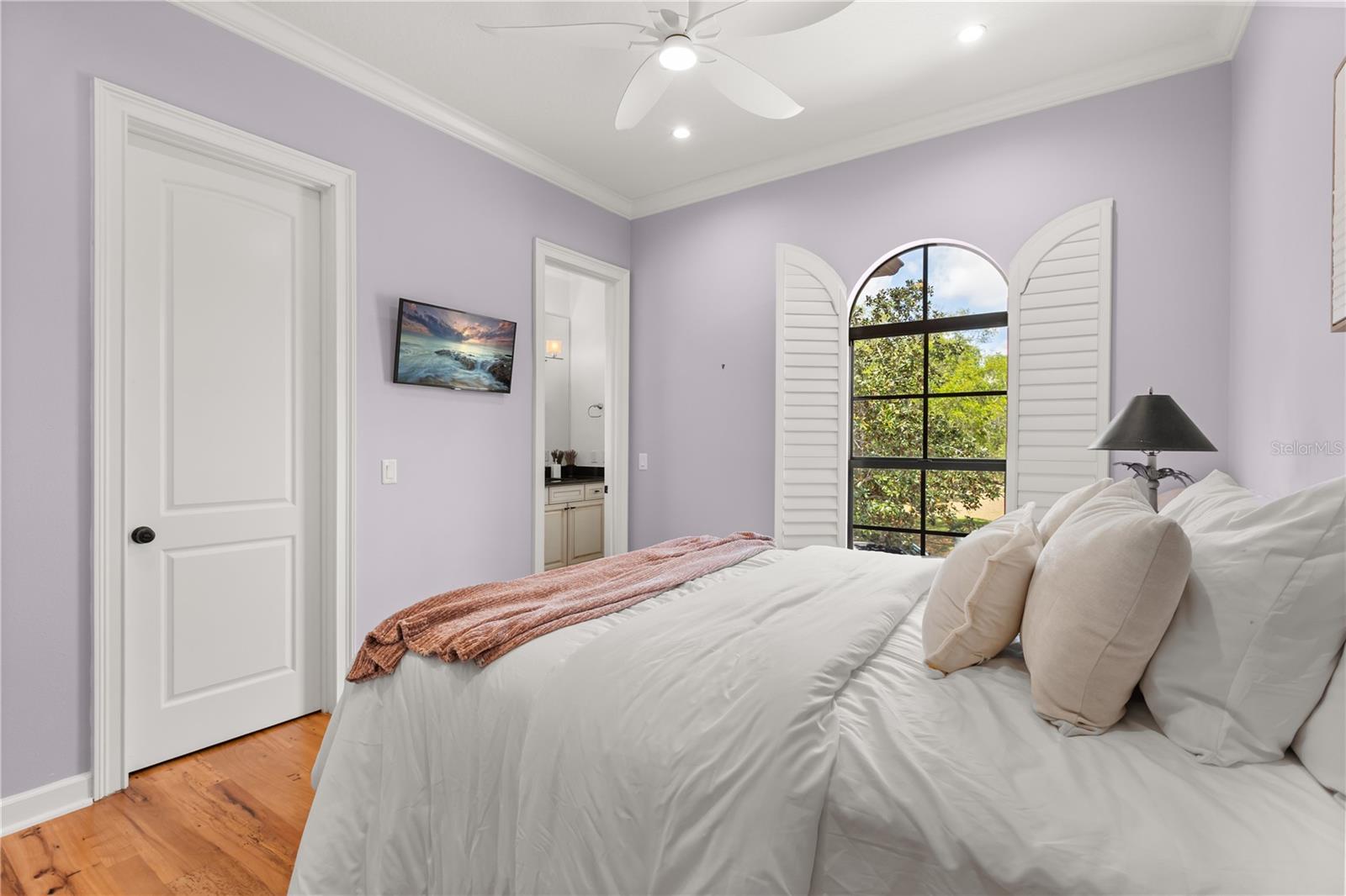 Image 37 of 55 For 1398 Grove Terrace