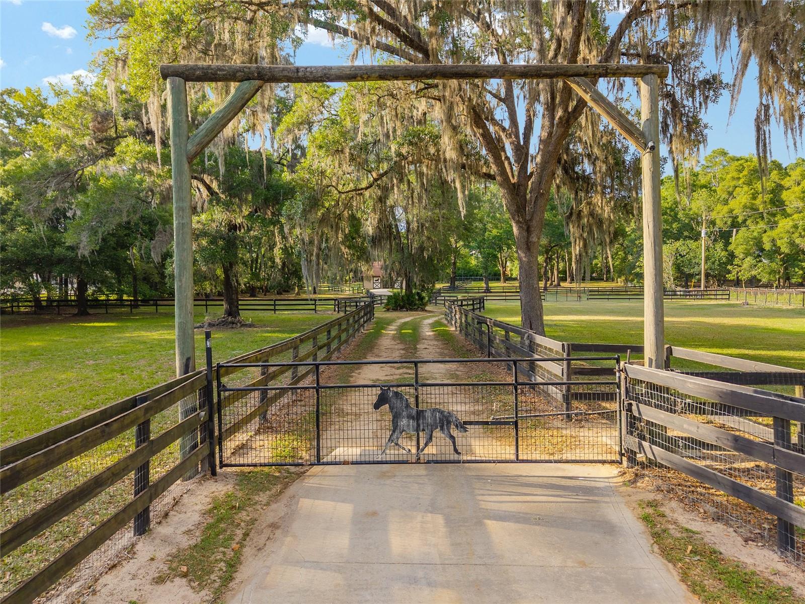 Image 3 of 55 For 8117 41st Place Road