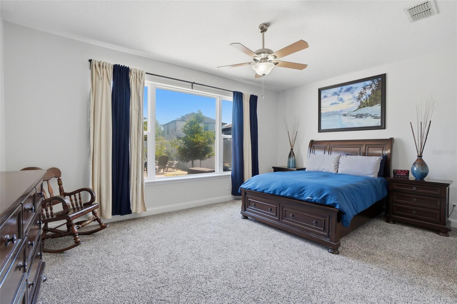 Image 19 of 34 For 10684 Langefield Street