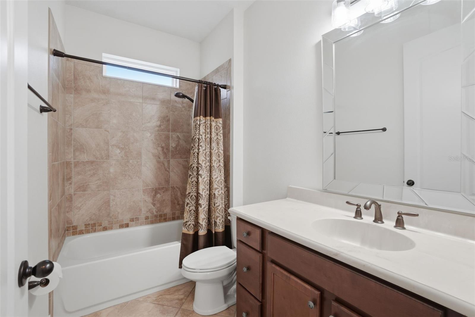 Image 25 of 34 For 10684 Langefield Street