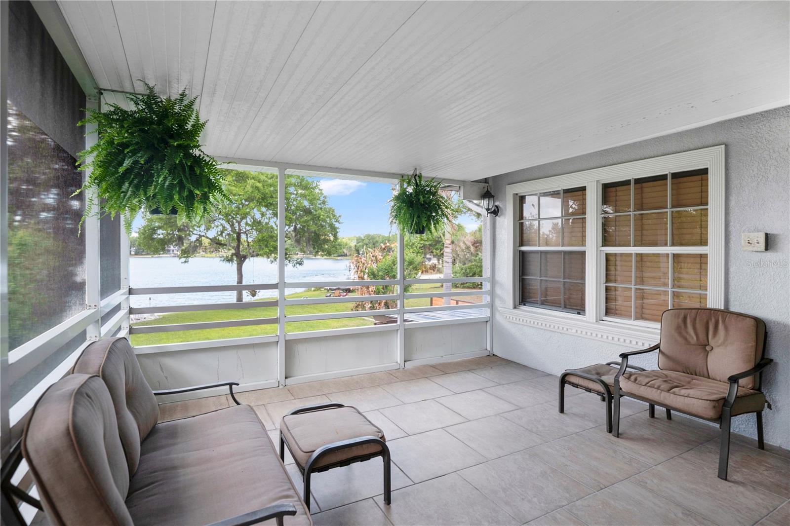 Image 4 of 54 For 619 Gatlin Avenue