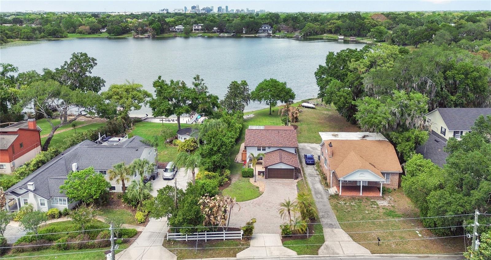 Image 45 of 54 For 619 Gatlin Avenue