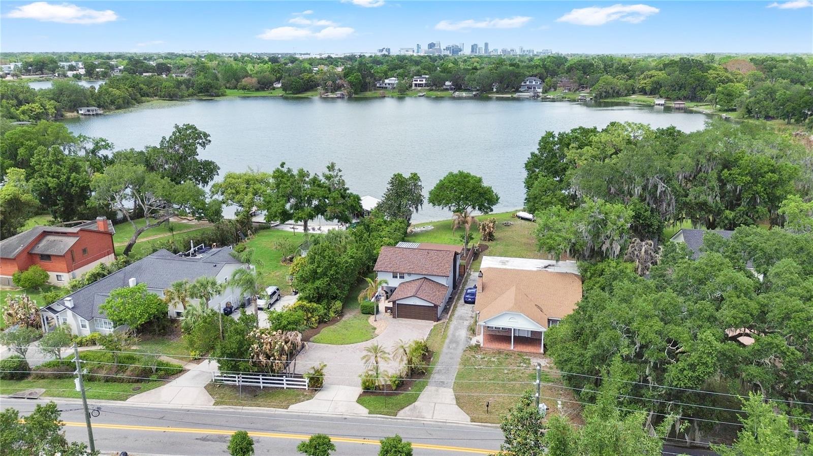 Image 46 of 54 For 619 Gatlin Avenue