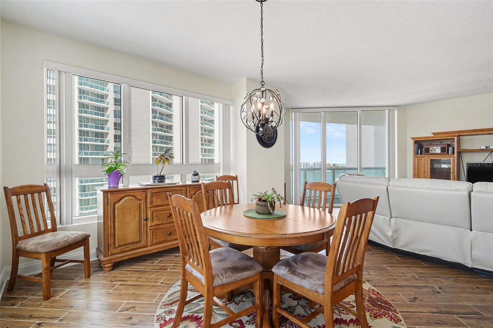 Image 13 of 32 For 231 Riverside Drive 1110