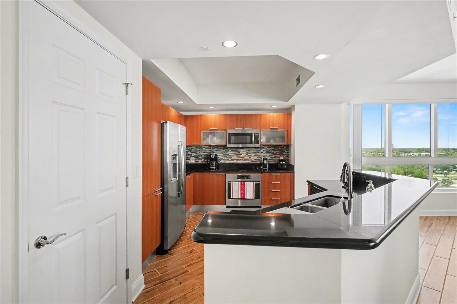 Image 8 of 32 For 231 Riverside Drive 1110