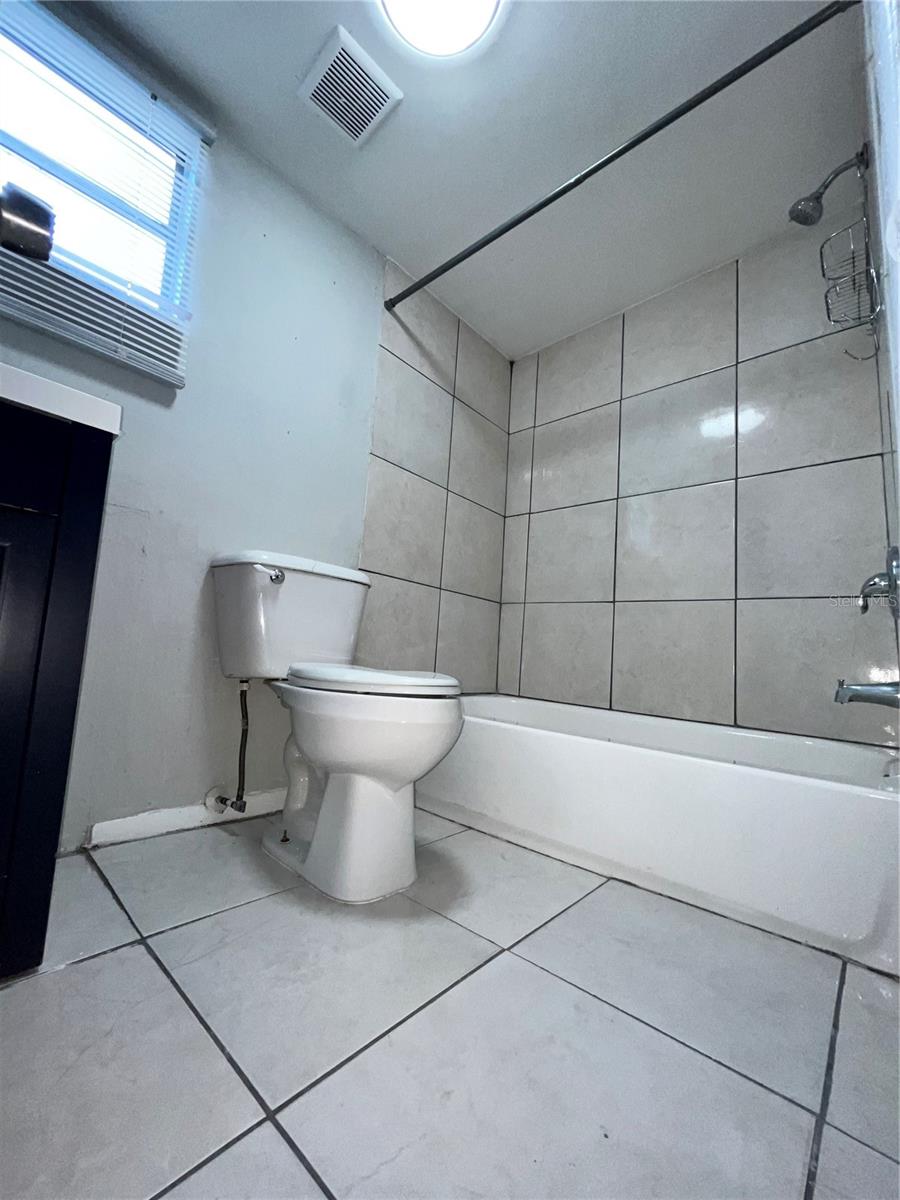 Image 11 of 11 For 625 Citrus Street