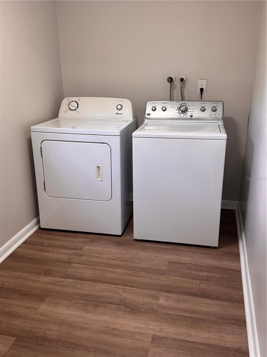 Image 4 of 11 For 625 Citrus Street