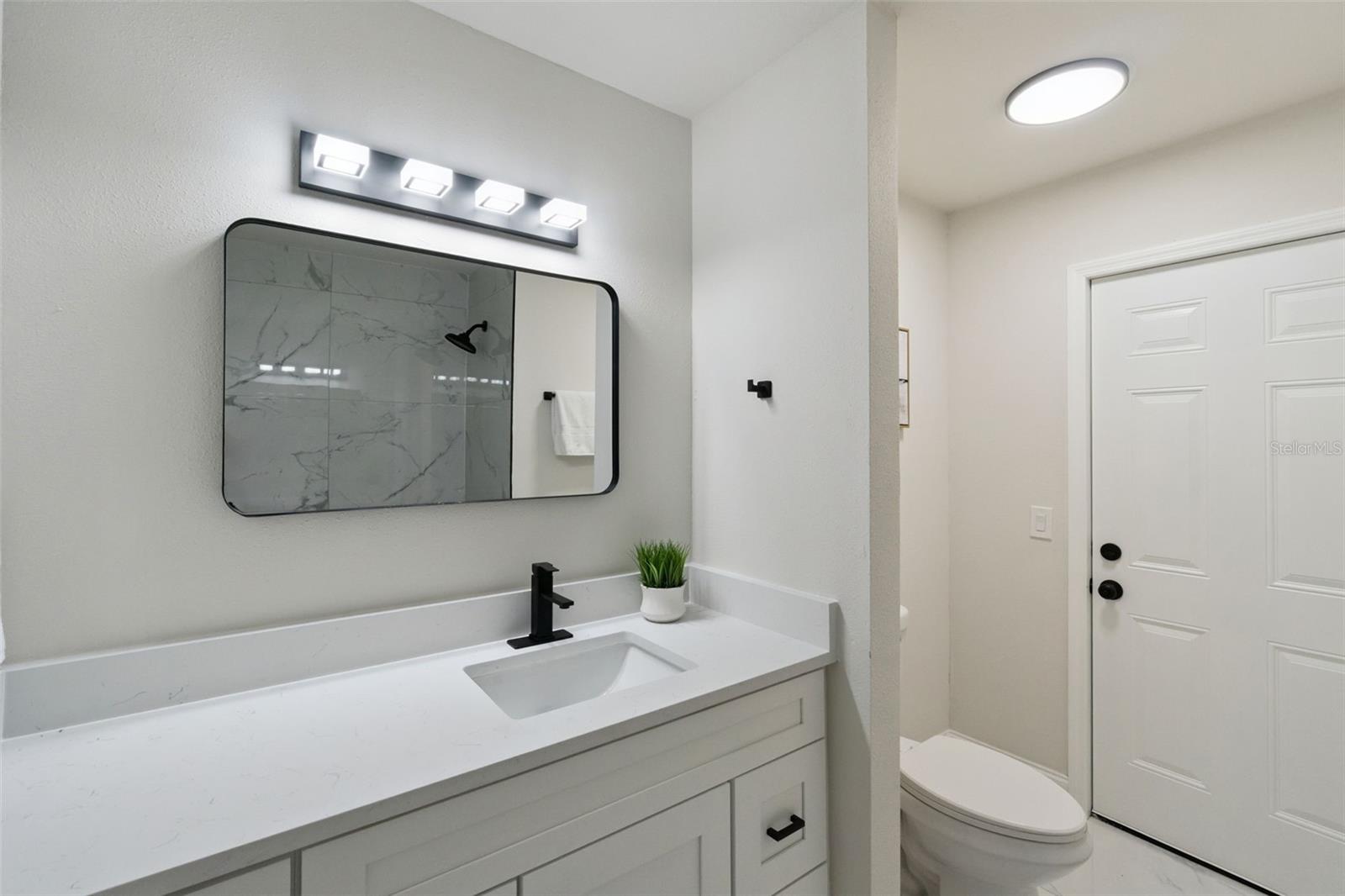 Image 11 of 25 For 2661 Ellen Avenue