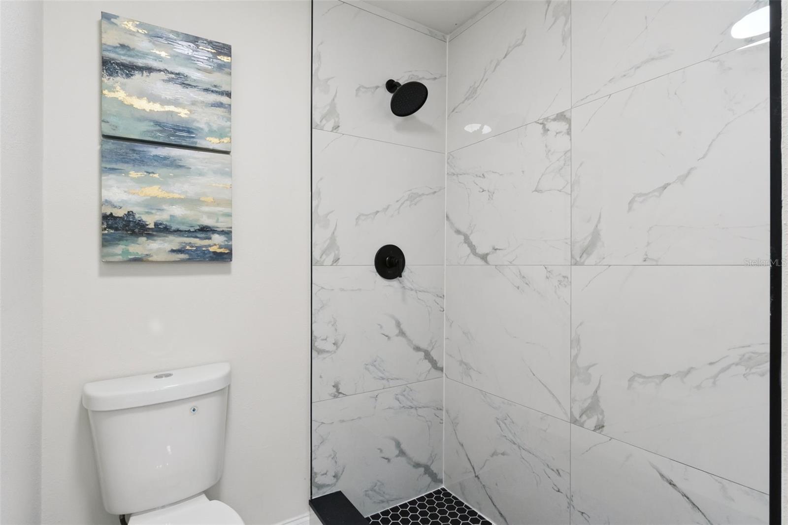 Image 18 of 25 For 2661 Ellen Avenue