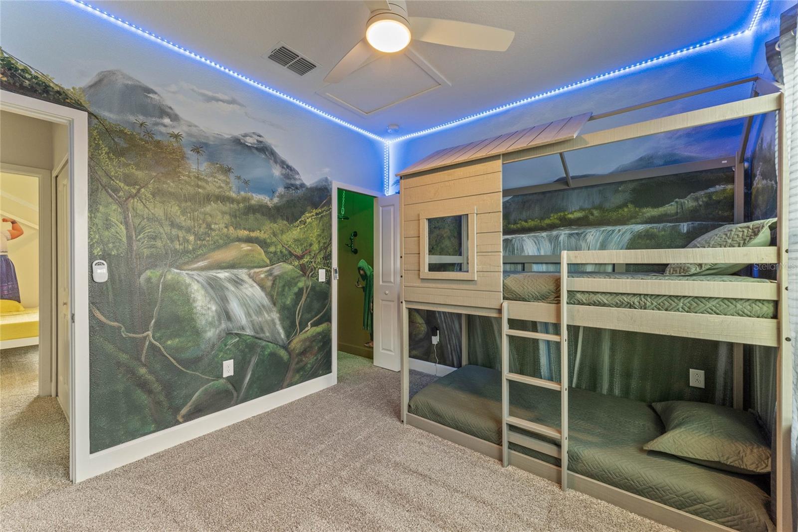 Image 12 of 14 For 108 Villa Domani Circle