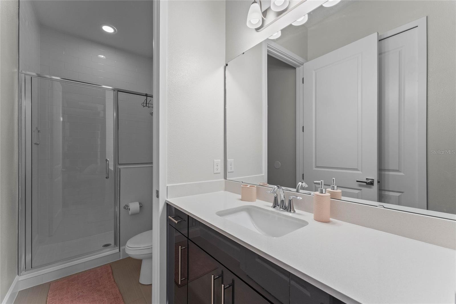 Image 7 of 14 For 108 Villa Domani Circle