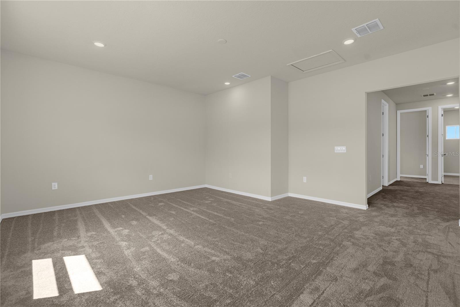 Image 22 of 48 For 10411 Park Estate Avenue