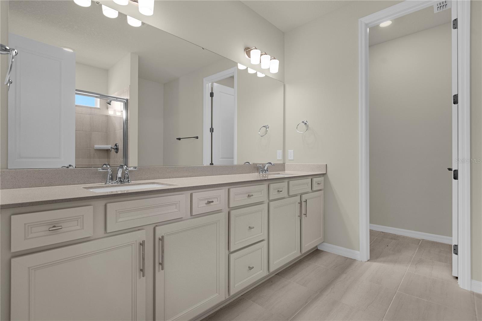 Image 29 of 48 For 10411 Park Estate Avenue