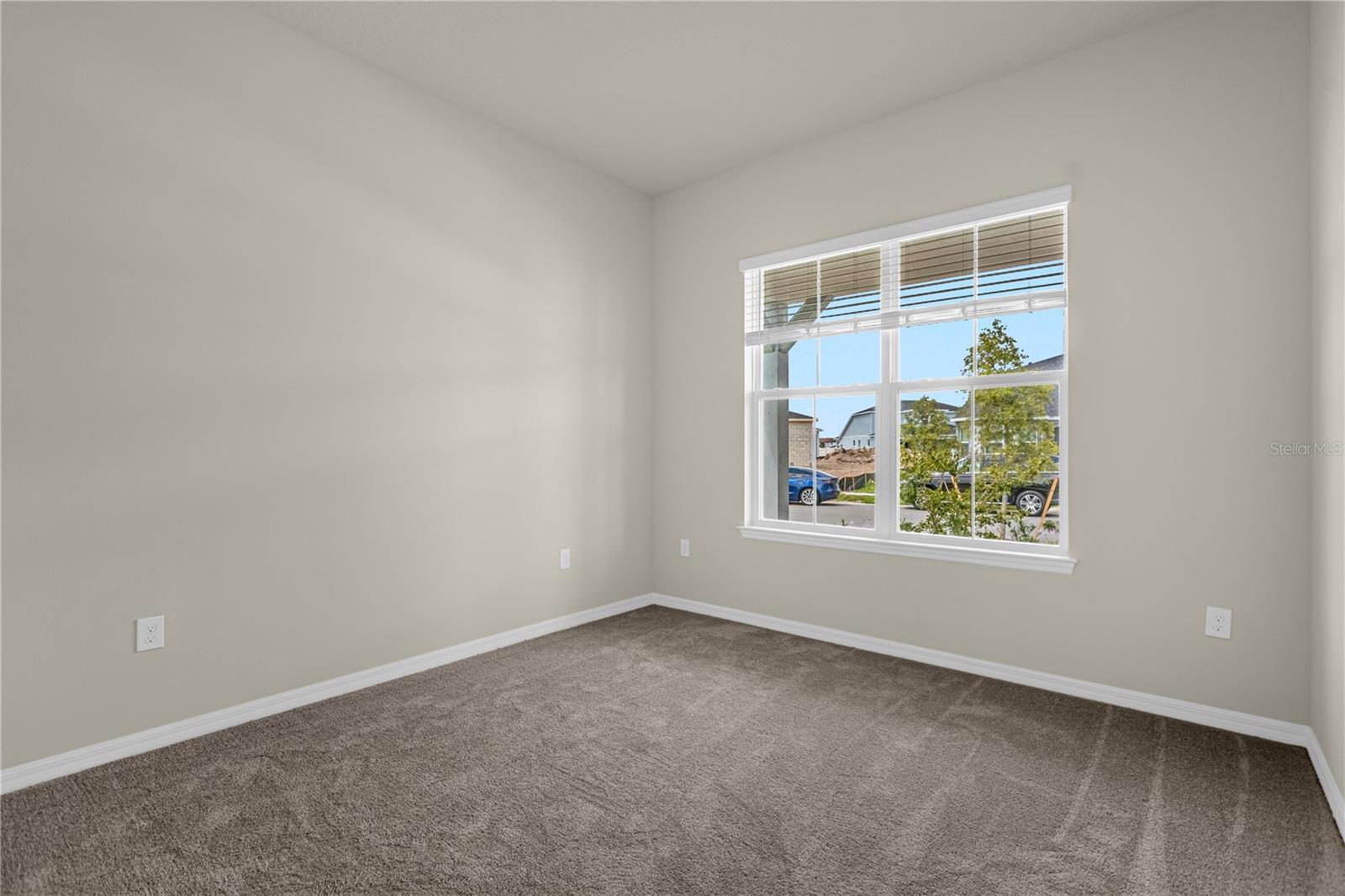 Image 5 of 48 For 10411 Park Estate Avenue