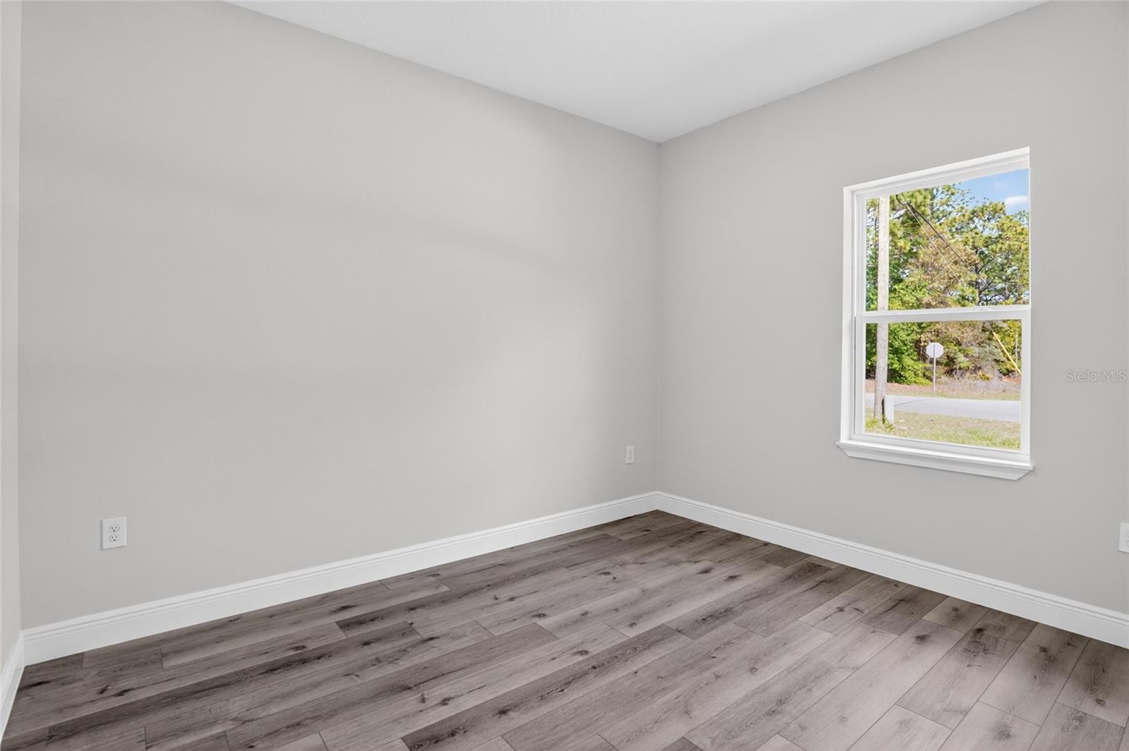 Image 12 of 16 For 8030 Galena Avenue