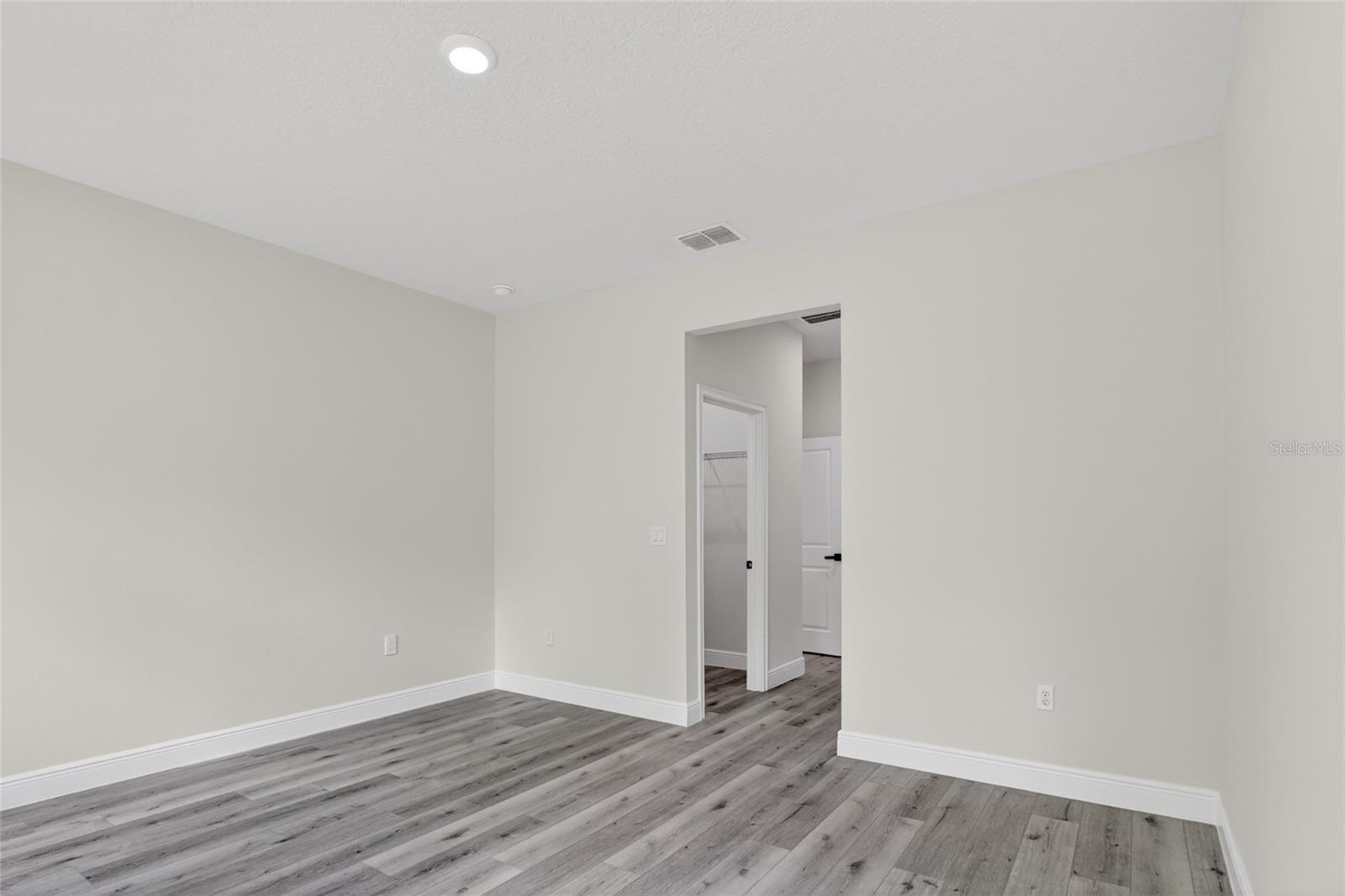 Image 15 of 16 For 8030 Galena Avenue