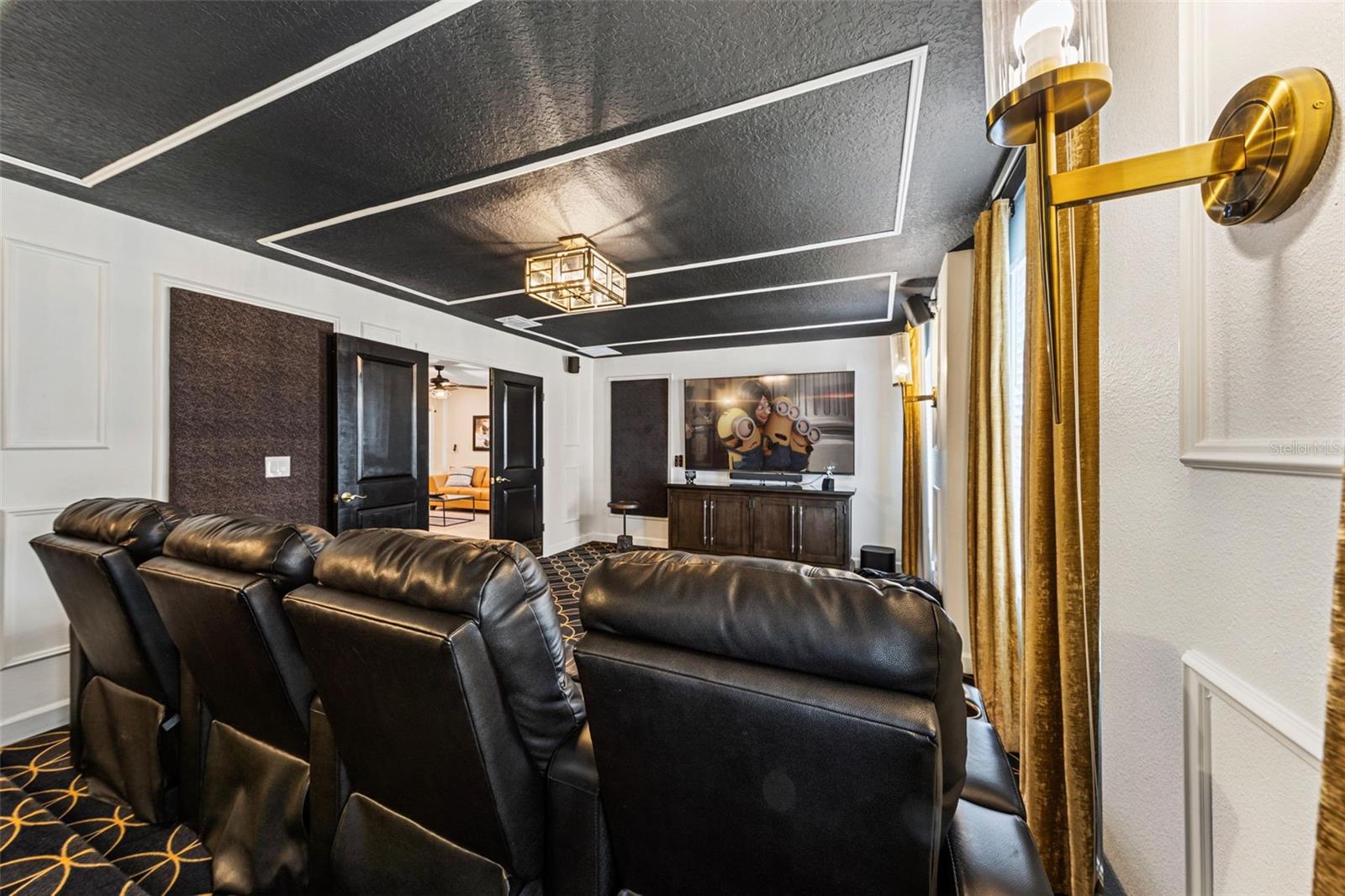 Image 19 of 68 For 2842 Storey Cove Avenue