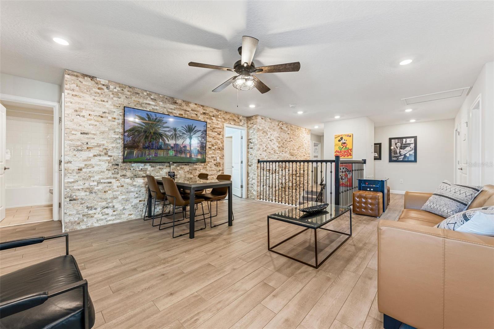 Image 22 of 68 For 2842 Storey Cove Avenue