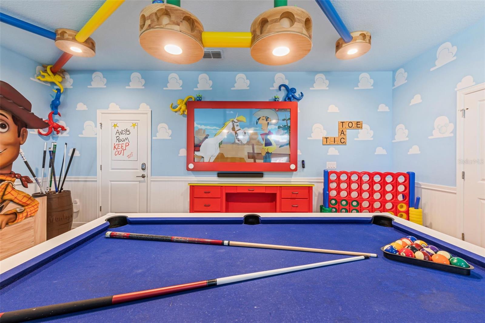 Image 52 of 68 For 2842 Storey Cove Avenue