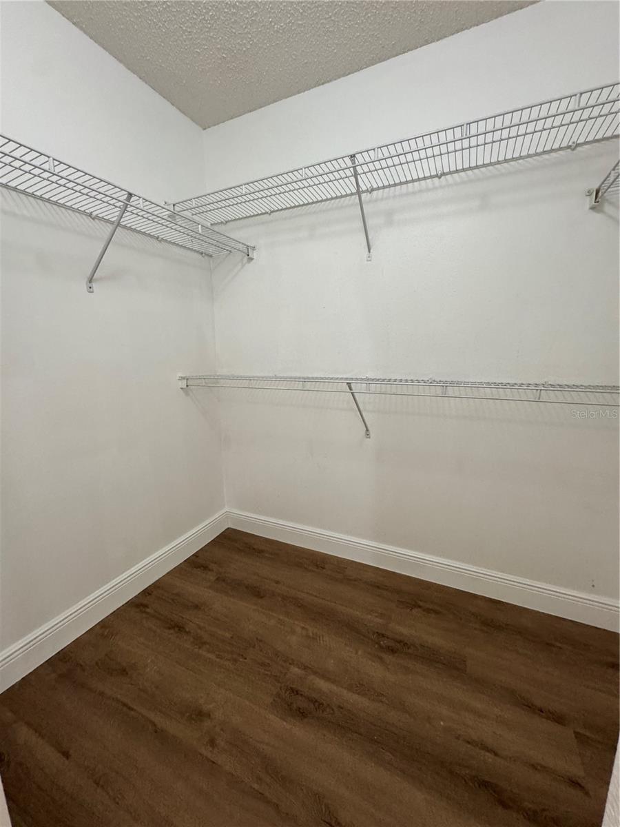 Image 21 of 34 For 11718 Pethrick Drive